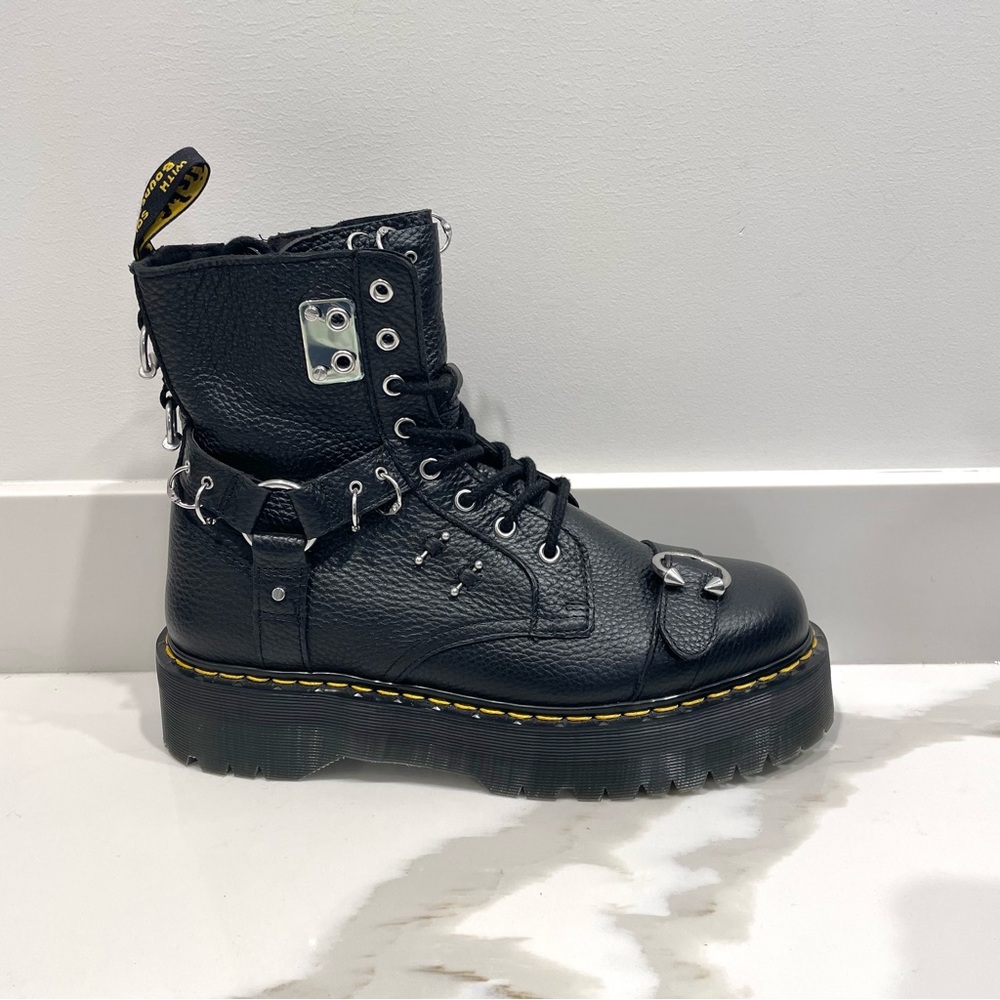 NEW Dr. Martens Jadon Leather Platform Piercing Boots (size 12 & 14)